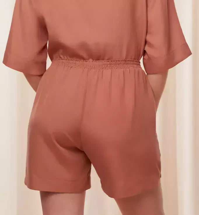 Triumph 46 dydžio moteriški laisvalaikio šortai Boyfriend MyWear Shorts