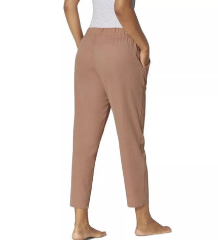 Triumph 36 38 40 42 44 dydžio moteriškos poliesterinės rusvos spalvos klasikinės ilgos kelnės Mix &amp; Match TAPERED TROUSERS