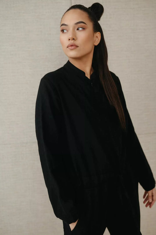 Sofa Killer juodas lininis kombinezonas