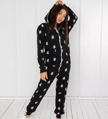 Sofa Killer juodas kombinezonas su SK logo printu