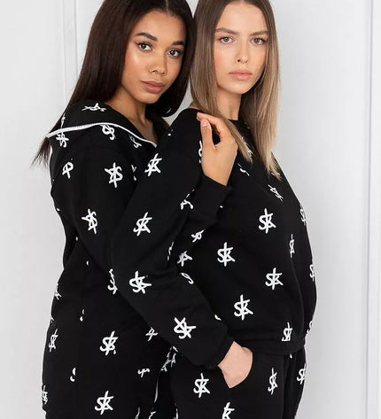 Sofa Killer juodas kombinezonas su SK logo printu