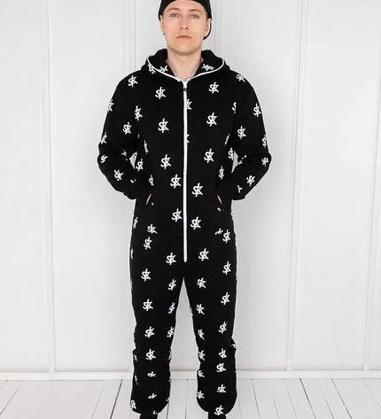 Sofa Killer juodas kombinezonas su SK logo printu