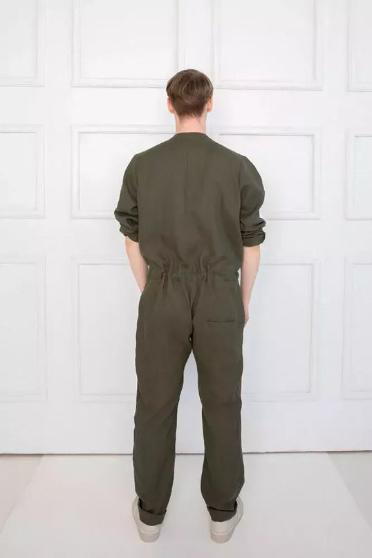 Sofa Killer tamsiai žalios spalvos vyriškas lininis kombinezonas