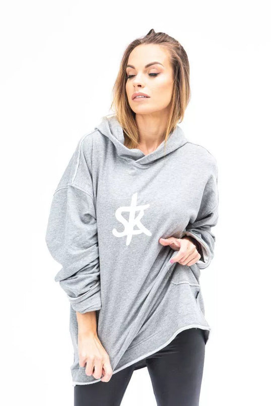 Sofa Killer šviesiai pilkas ilgas džemperis su baltu SK logotipu