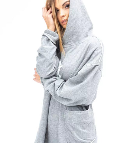 Sofa Killer šviesiai pilkas ilgas džemperis su baltu SK logotipu