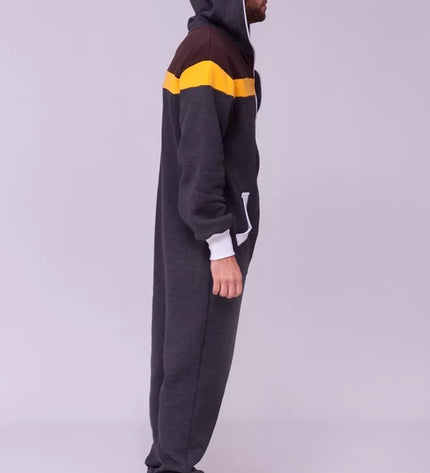 Sofa Killer pilkas kombinezonas rudais pečiais