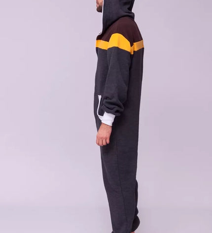 Sofa Killer pilkas kombinezonas rudais pečiais