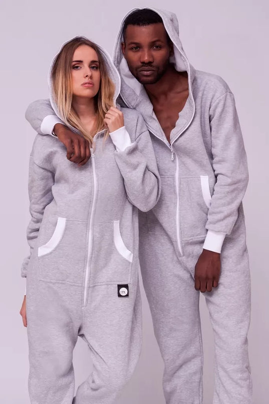 Sofa Killer šviesiai pilkas kombinezonas