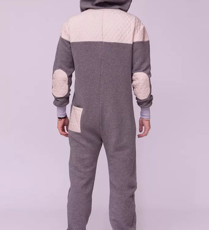 Sofa Killer pilkas kombinezonas su dygsniuotos medžiagos aplikacija