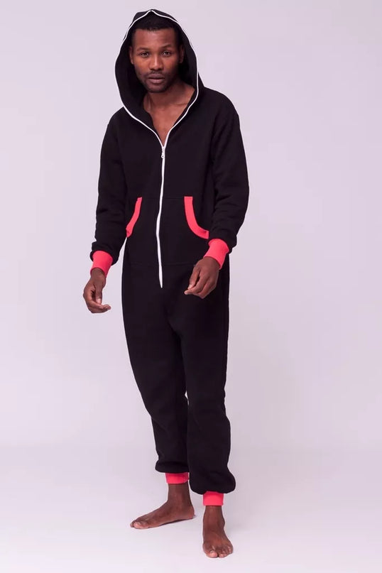 Sofa Killer juodas kombinezonas su koralo rankogaliais