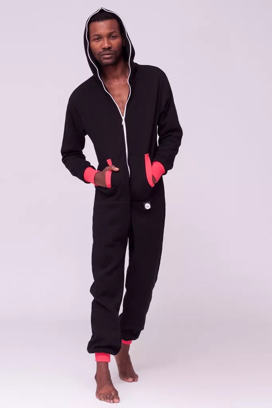 Sofa Killer juodas kombinezonas su koralo rankogaliais