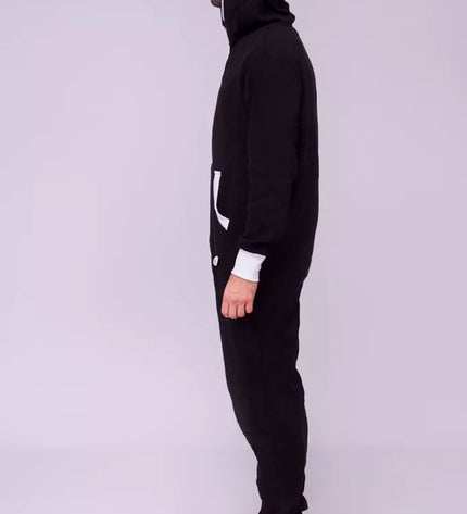 Sofa Killer juodas kombinezonas su baltais rankogaliais