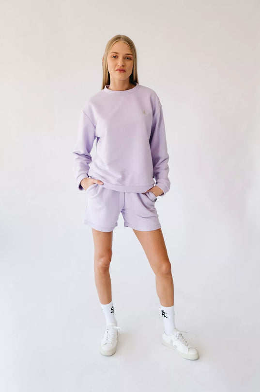 Sofa Killer šviesiai violetinės spalvos laisvalaikio kostiumas Medusa su šortais