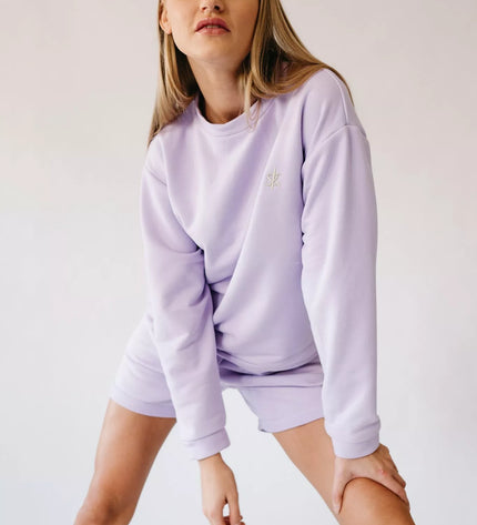 Sofa Killer šviesiai violetinės spalvos laisvalaikio kostiumas Medusa su šortais