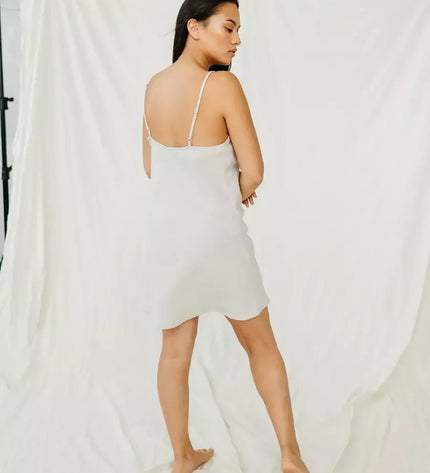 Sofa Killer smėlio spalvos lininė suknelė YALAN