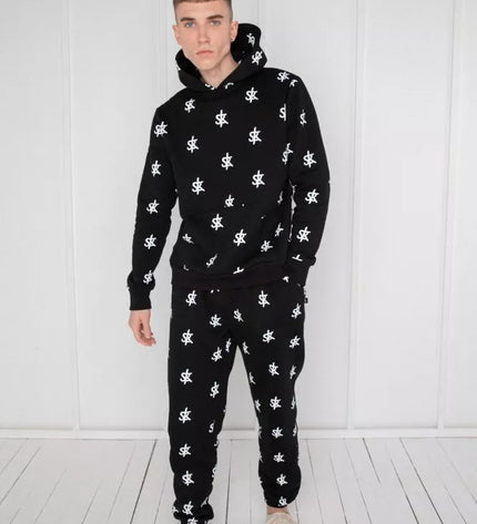 Sofa Killer juodas sportinis kostiumas su SK logo printu