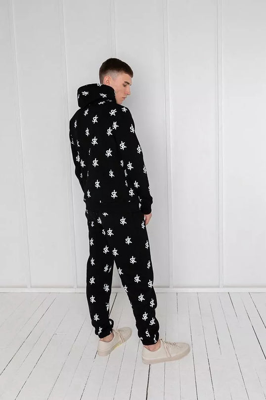 Sofa Killer juodas sportinis kostiumas su SK logo printu