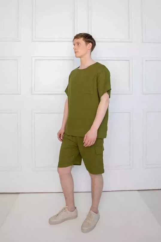 Sofa Killer samanų spalvos vyriškas lininis kostiumas su šortais