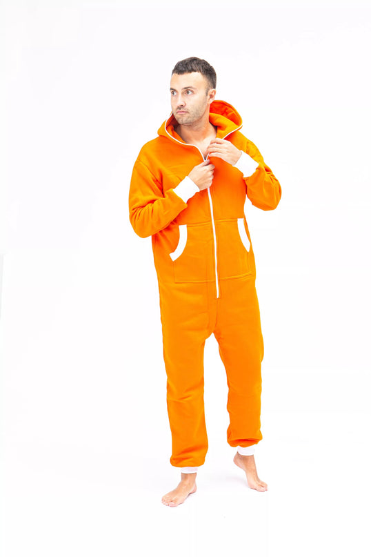 Sofa Killer oranžinis kombinezonas su baltais rankogaliais