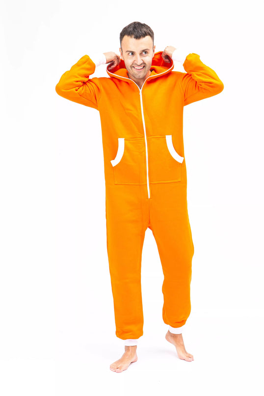 Sofa Killer oranžinis kombinezonas su baltais rankogaliais