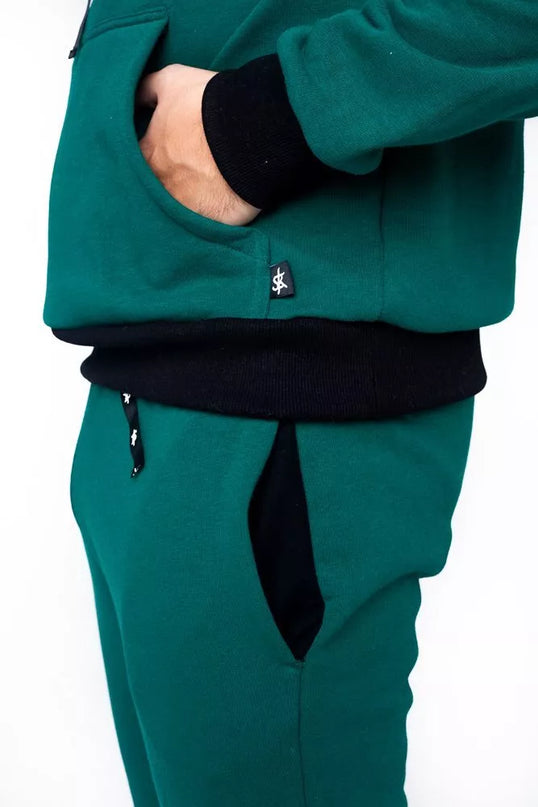 Sofa Killer haki spalvos sportinis kostiumas