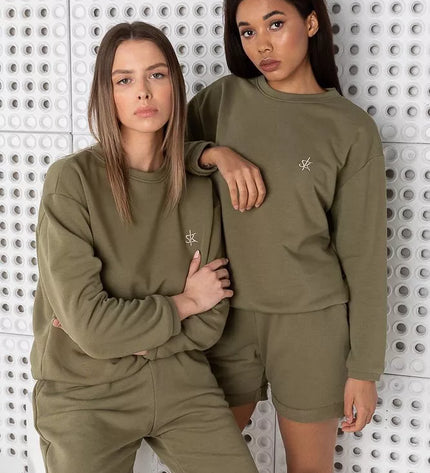 Sofa Killer žalias laisvalaikio kostiumas Olive su šortais