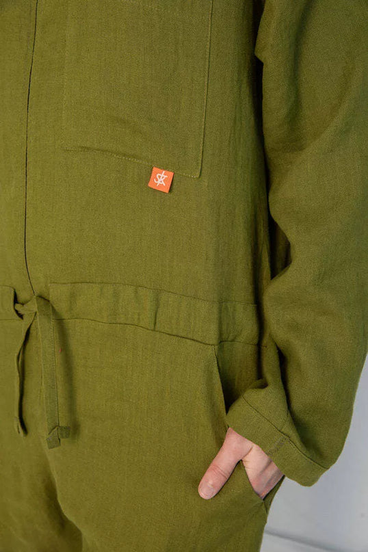 Sofa Killer samanų spalvos vyriškas lininis kombinezonas