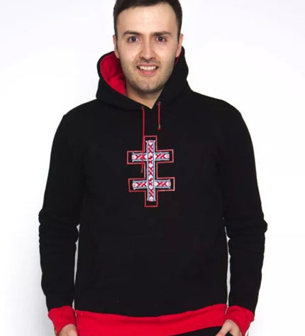 Sofa Killer juodas džemperis su tautinėm juostom