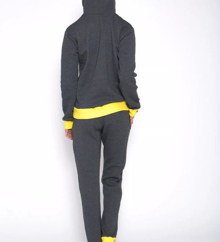 Sofa Killer grafito spalvos sportinis kostiumas su tautinėm juostom