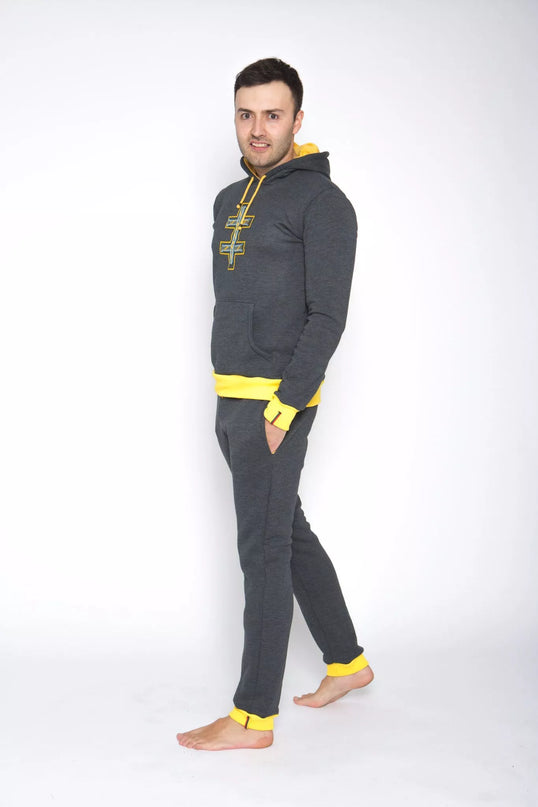 Sofa Killer grafito spalvos sportinis kostiumas su tautinėm juostom