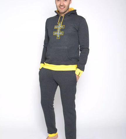 Sofa Killer grafito spalvos sportinis kostiumas su tautinėm juostom