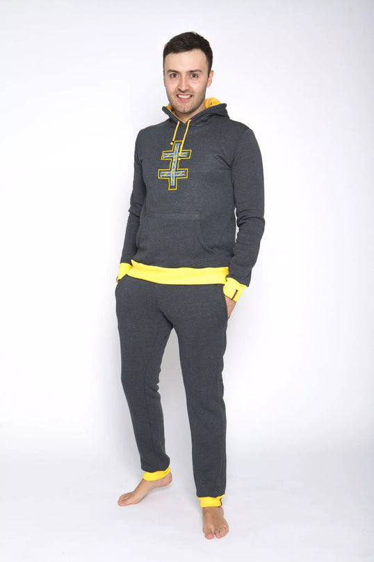 Sofa Killer grafito spalvos sportinis kostiumas su tautinėm juostom