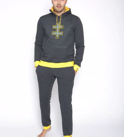 Sofa Killer grafito spalvos sportinis kostiumas su tautinėm juostom