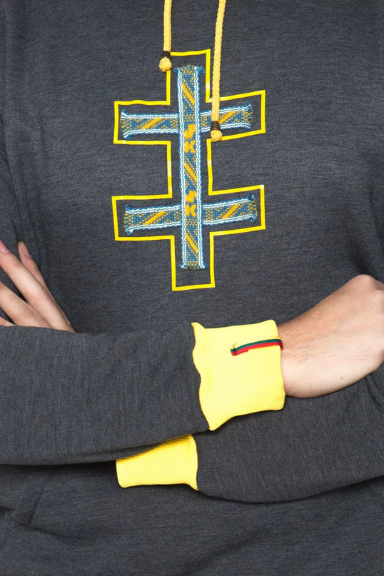 Sofa Killer grafito spalvos sportinis kostiumas su tautinėm juostom