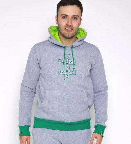 Sofa Killer šviesiai pilkas džemperis su tautinėm juostom