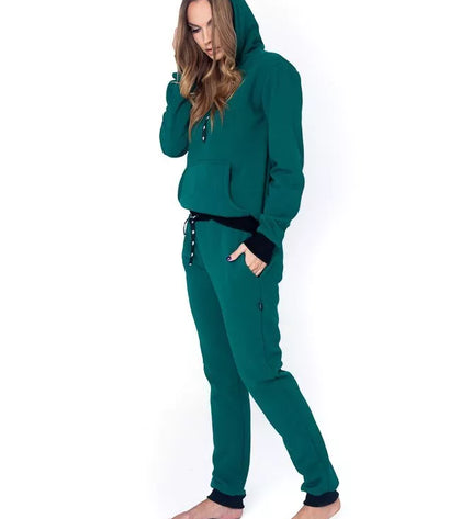 Sofa Killer haki spalvos sportinis kostiumas