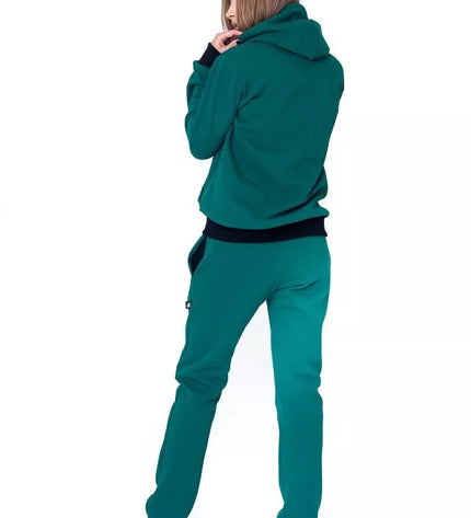 Sofa Killer haki spalvos sportinis kostiumas