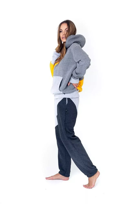 Sofa Killer keturių spalvų sportinis kostiumas Romby