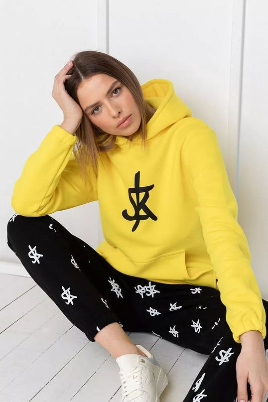 Sofa Killer ryškiai geltonas džemperis su SK logotipu