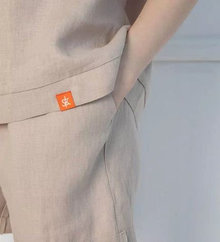 Sofa Killer kūno spalvos lininis kostiumas su šortais