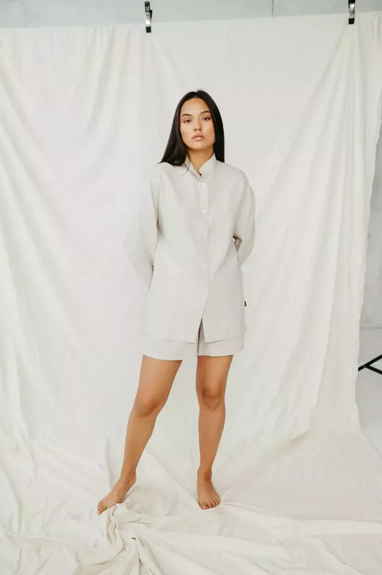 Sofa Killer smelio spalvos moteriški linininiai marškiniai SAMALA