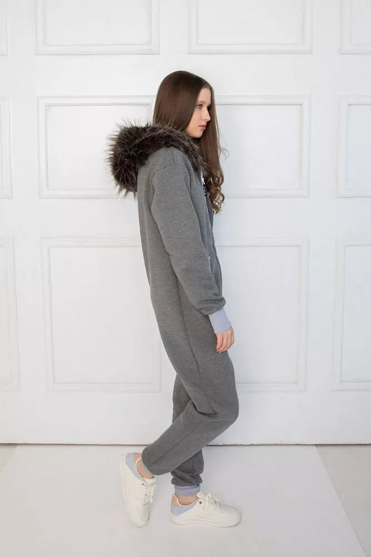 Sofa Killer pilkas kombinezonas su kailiniu kapišonu